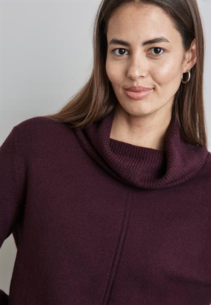 Rollkragen Sweater enigma red