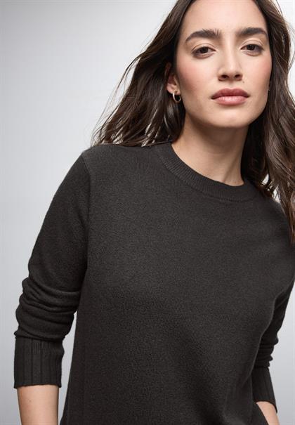 Rundhals Pullover darkest brown