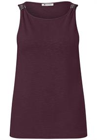 rustic rouge