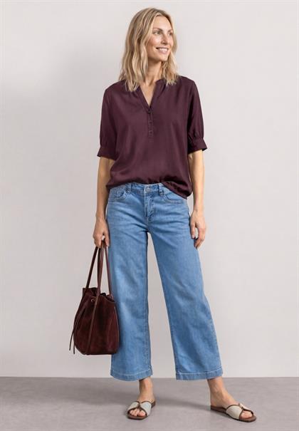 rustic rouge