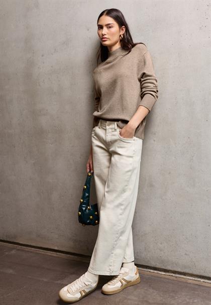 sandstone beige mel.