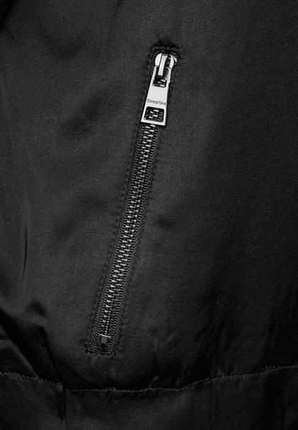 Satin-Blouson black