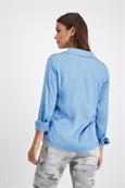 Satin Bluse zum Knöpfen arctic blue