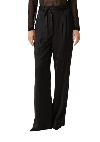 Satin-Marlenehose mit Bindegürtel schwarz
