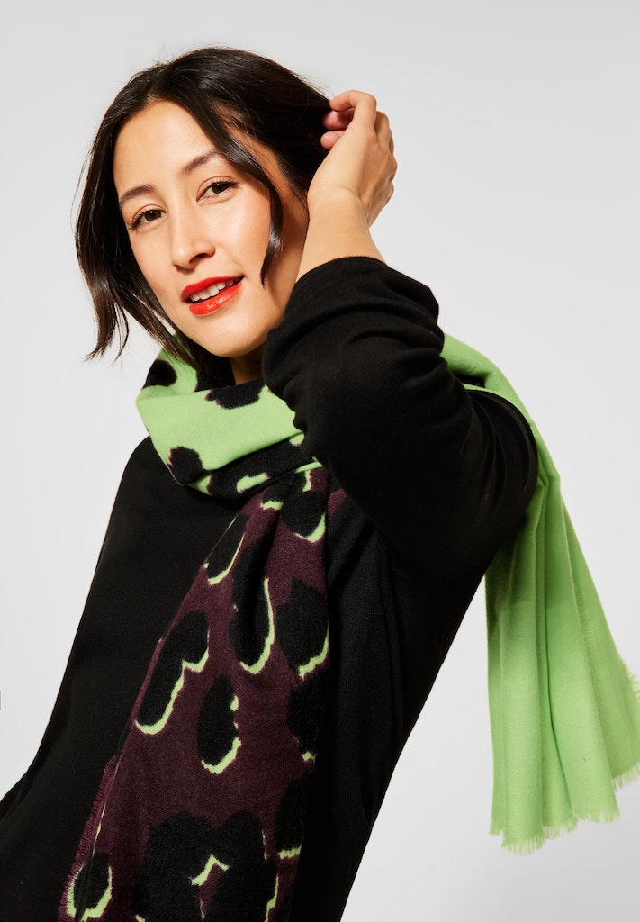 Street One Damen Accessoires Schal mit Leo-Print sunny lime bequem online  kaufen bei