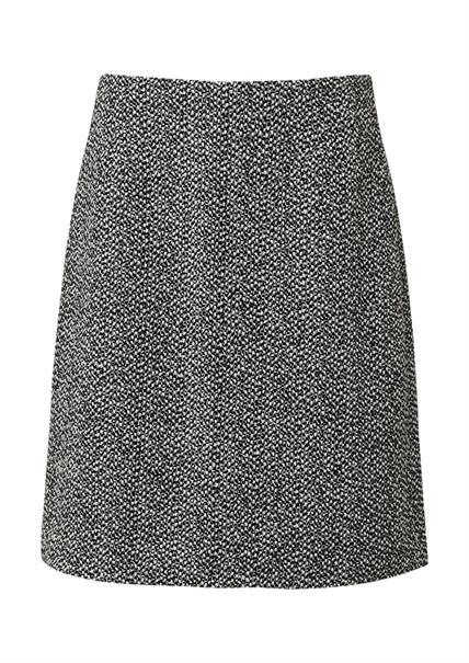 schwarz