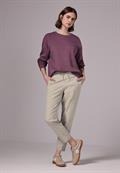 sheer beige mel.