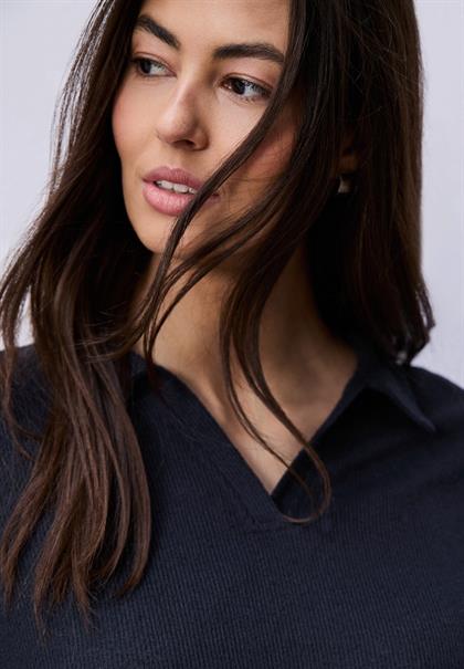 Shirt in Unifarbe shadowed navy