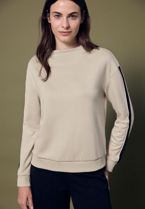 shirt-mit-akzentstreifen-soft-fawn-beige
