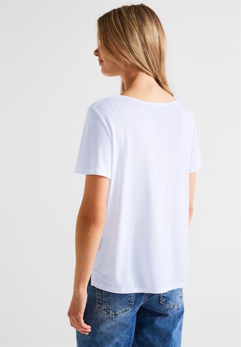 shirt-mit-dekosaum-white