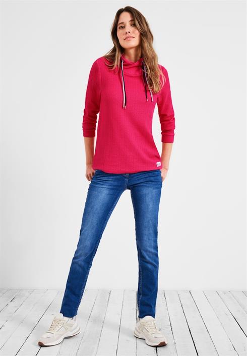 shirt-mit-großem-kragen-fresh-pink