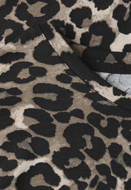 Shirt mit Leo-Muster black