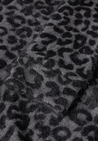 Shirt mit Leo-Muster gravel grey mel.