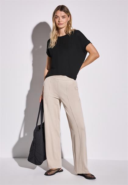 Shirt mit Lochmusterdetail black