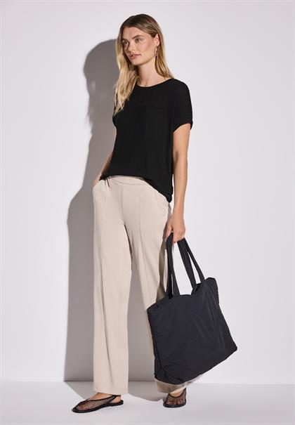 Shirt mit Lochmusterdetail black