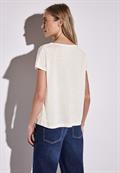Shirt mit Spitzendetail off white