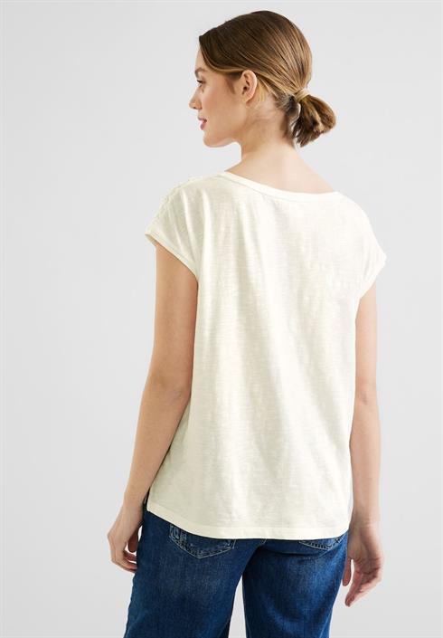 shirt-mit-spitzeneinsatz-off-white