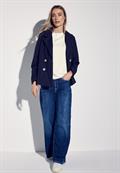 Shirt mit U-Boot-Ausschnitt off white