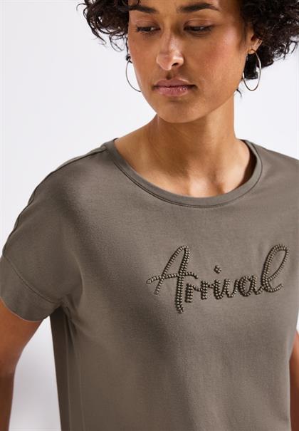 Shirt mit Wording-Stickerei dark tumbled beige