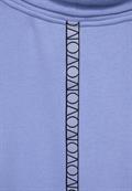 Shirt mit Wording Tape shiny blue melange