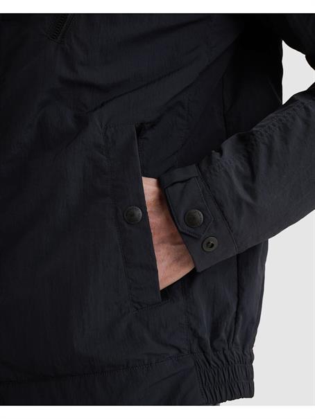 Short Biker Jacket salute