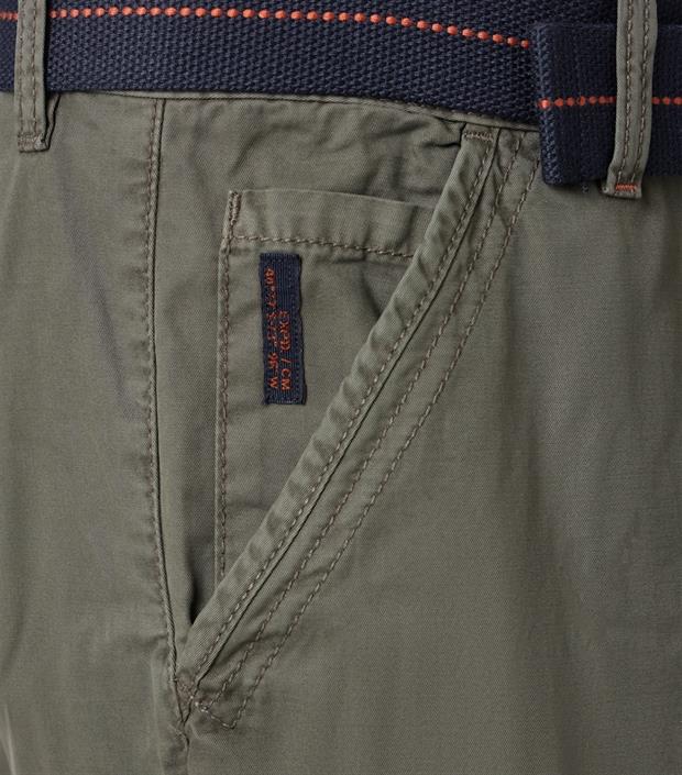 shorts-grün