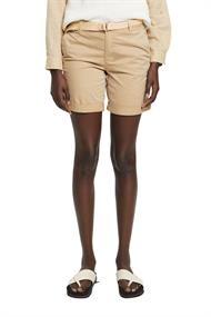 Shorts mit Raffia-Flechtgürtel sand