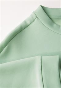 Silk-Look T-Shirt milky green