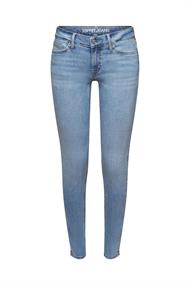 Skinny Jeans mit niedrigem Bund blue light wash