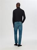 SLH196-STRAIGHTSCOTT 31601 M.BLUE NOOS medium blue denim