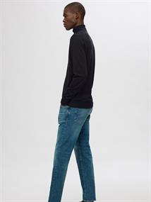 SLH196-STRAIGHTSCOTT 31601 M.BLUE NOOS medium blue denim