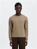 SLHBERG CREW NECK NOOS savannah tan