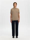 SLHBERG SS KNIT POLO NOOS savannah tan