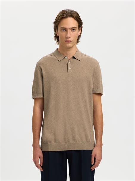 SLHBERG SS KNIT POLO NOOS savannah tan