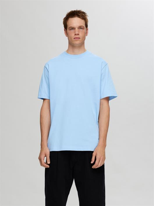 slhcolman-ss-o-neck-tee-noos-cashmere-blue
