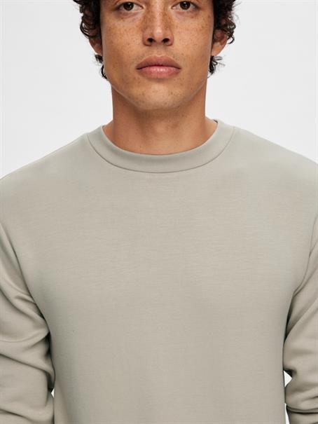 SLHEMANUEL SOFT CREW NECK SWEAT NOOS pure cashmere