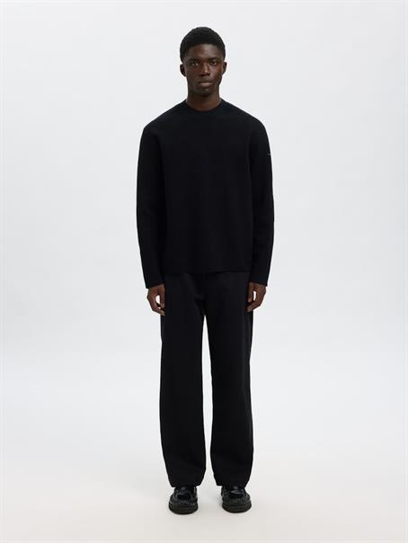 SLHMIKE LIGHT LS KNIT RELAXED MOCK NECK black