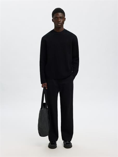 SLHMIKE LIGHT LS KNIT RELAXED MOCK NECK black