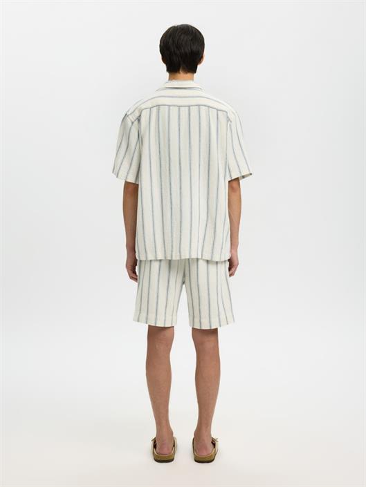 slhrlxcal-ss-shirt-resort-egret