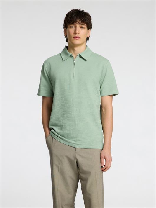 slhsander-seersucker-zip-ss-polo-iceberg-green