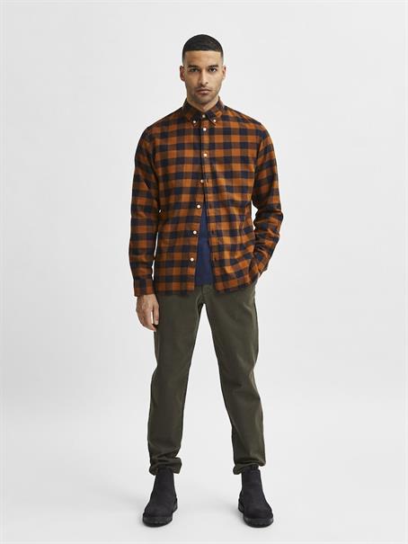 SLHSLIMFLANNEL SHIRT LS W NOOS monks robe2