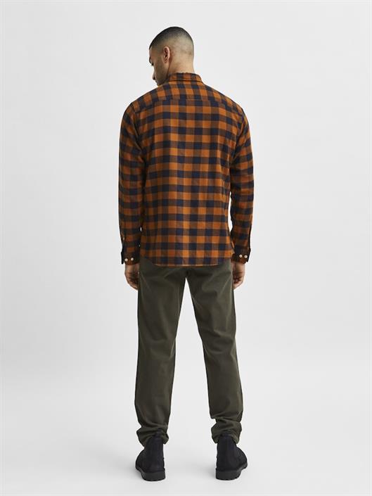 slhslimflannel-shirt-ls-w-noos-monks-robe2