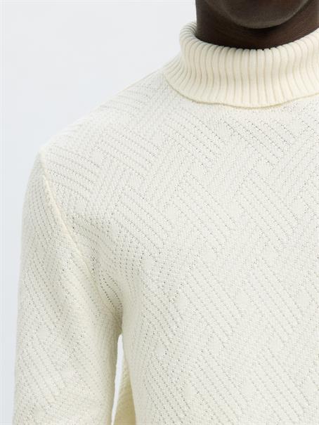 SLHTREVOR LS KNIT STRUCTURE ROLL NECK egret