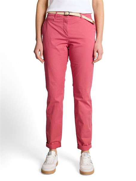 Slim Chino Hose mit Gürtel cozy pink