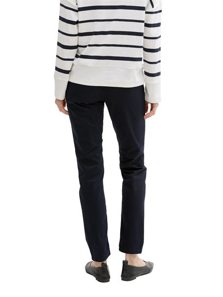 Slim Chino Hose mit Gürtel sky captain blue