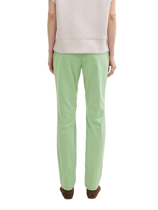 slim-chino-hose-mit-gürtel-true-green