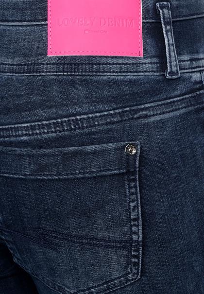 Slim Fit Denim in High Waist blue black random bleach