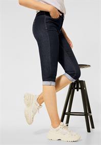 Slim Fit Hose in High Waist blue rinsed wash