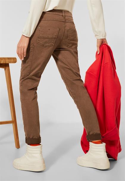 Slim Fit Hose in Lyocell soft toffee