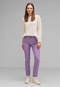 Slim Fit Hose mit Coating dusty lupine lilac